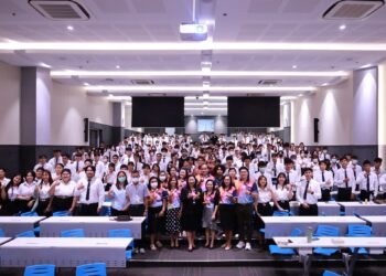 การปฐมนิเทศนักศึกษาใหม่ ประจำปีการศึกษา 2568 ระดับคณะ