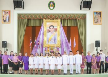 พิธีถวายเครื่องราชสักการะ พิธีถวายพานพุ่มทอง-พานพุ่มเงิน และพิธีจุดเทียนถวายพระพรชัยมงคล