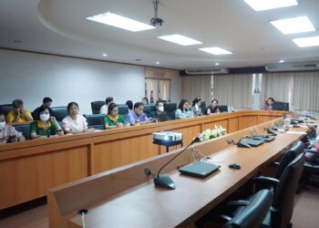 การประชุมบุคลากรประจำคณะเทคโนโลยีสารสนเทศ ก่อนเปิดภาคเรียน 1/68