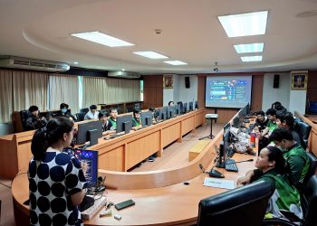 โครงการพัฒนาทักษะนักสร้างสรรค์สื่อดิจิทัลและอีสปอร์ตสู่ความเป็นมืออาชีพ
